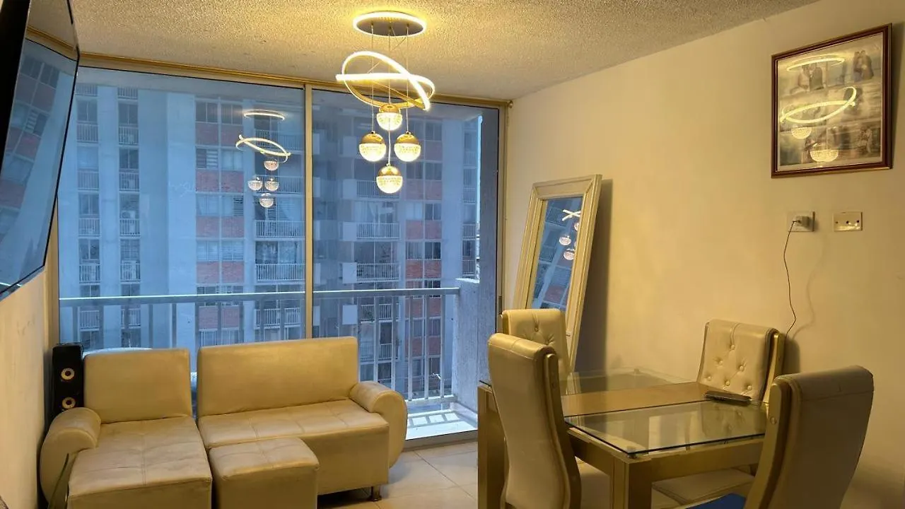 Homestay Habitacion Para 1 Persona A 5 Minutos Del Aeropuerto Y Estadio Soledad